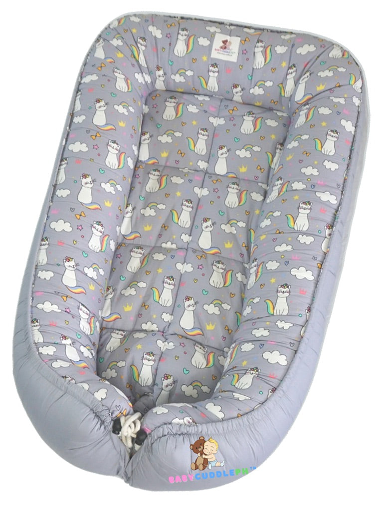 [PRE-ORDER] Cats in White (Limited Stock) - Babycuddle Bed