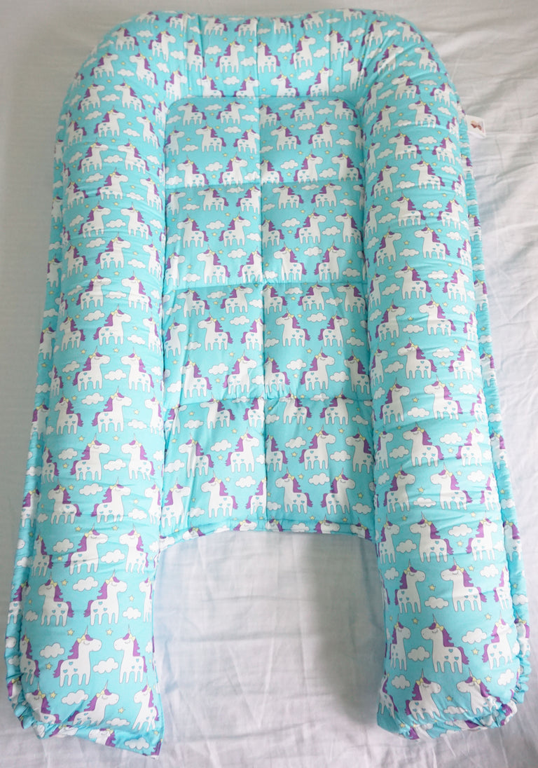 Little Unicorn in Blue (Limited Edition) - Bed and Head Pillow