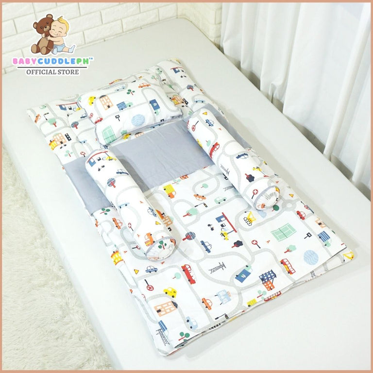 Cars on Map - Babycuddleph Comforter