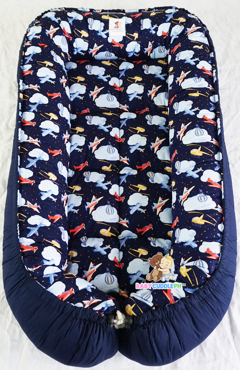 Airplanes in Navy Blue (Limited Edition) - Bed and Head Pillow