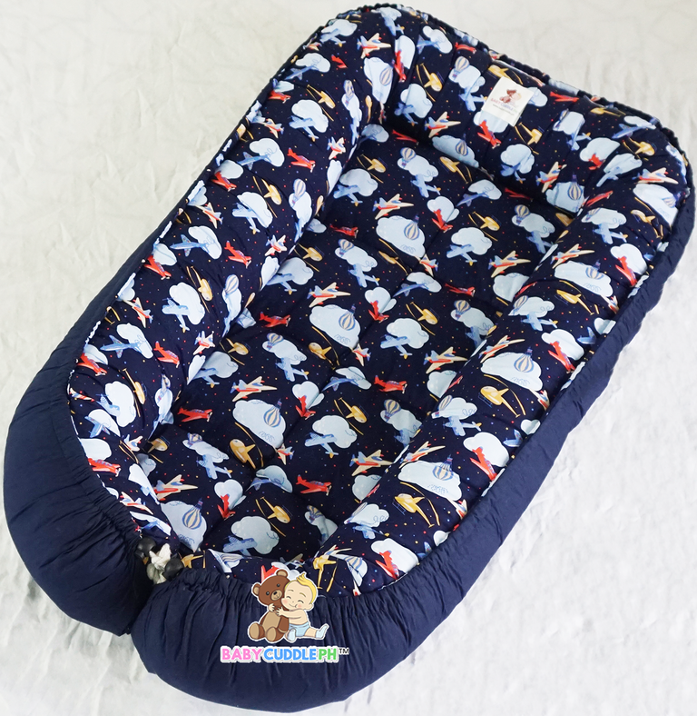 Airplanes in Navy Blue (Limited Edition) - Bed and Head Pillow