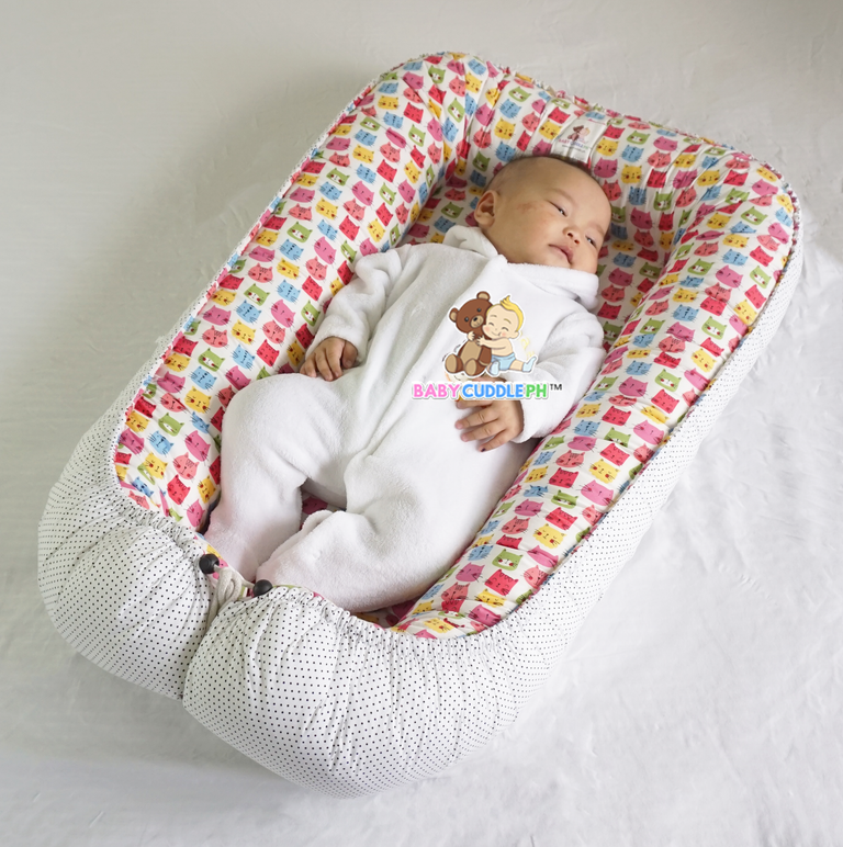 [PRE-ORDER] Cats in White (Limited Stock) - Babycuddle Bed
