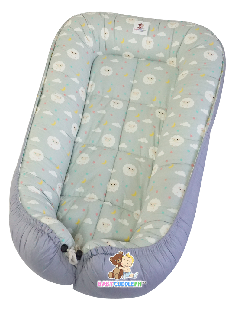 Baby Sheep in Light Gray (Limited Edition) - Bed and Head Pillow