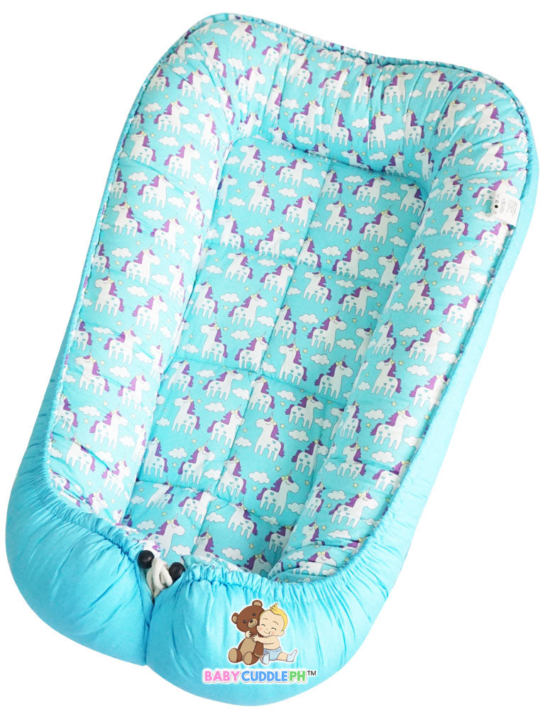 Little Unicorn in Blue (Limited Edition) - Bed and Head Pillow